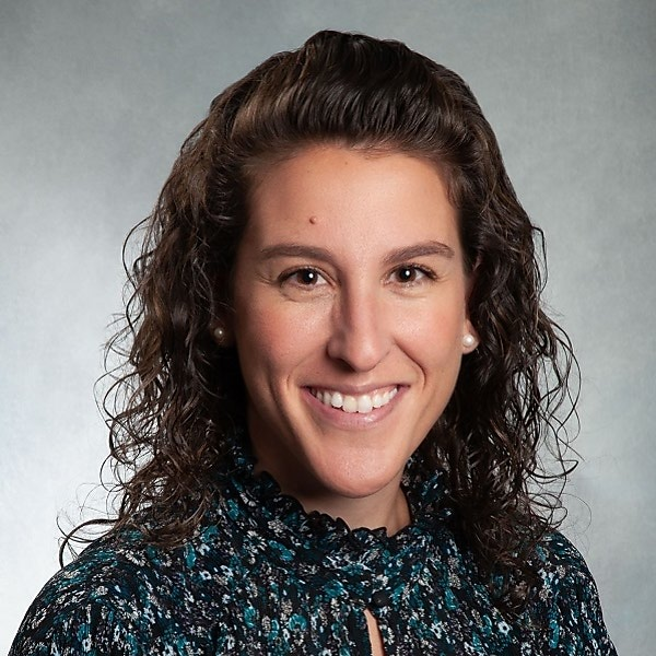 Irene Gonsalvez, MD practices Psychiatry in Boston