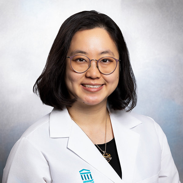 Na Shin, MD practices Obstetrics/Gynecology in Boston, Chestnut Hill, and Foxborough